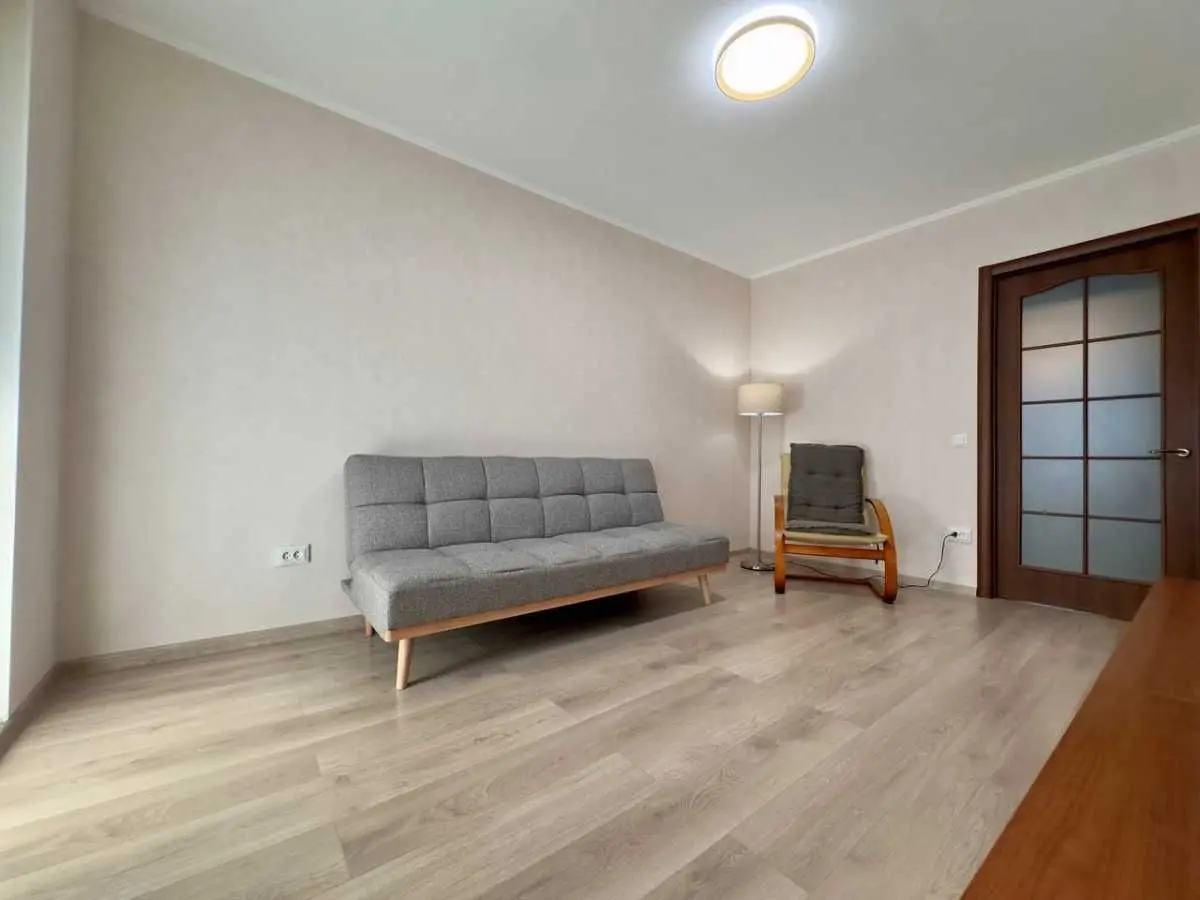 Фото Selling a 2-room apartment, 45.2 sq.m., Narbut Street  Cherkasy, price: 65000 USD, code 7433