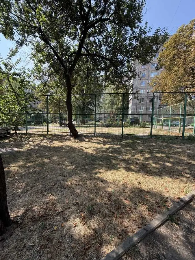 Фото Selling a 2-room apartment, 45.2 sq.m., Narbut Street  Cherkasy, price: 65000 USD, code 7433