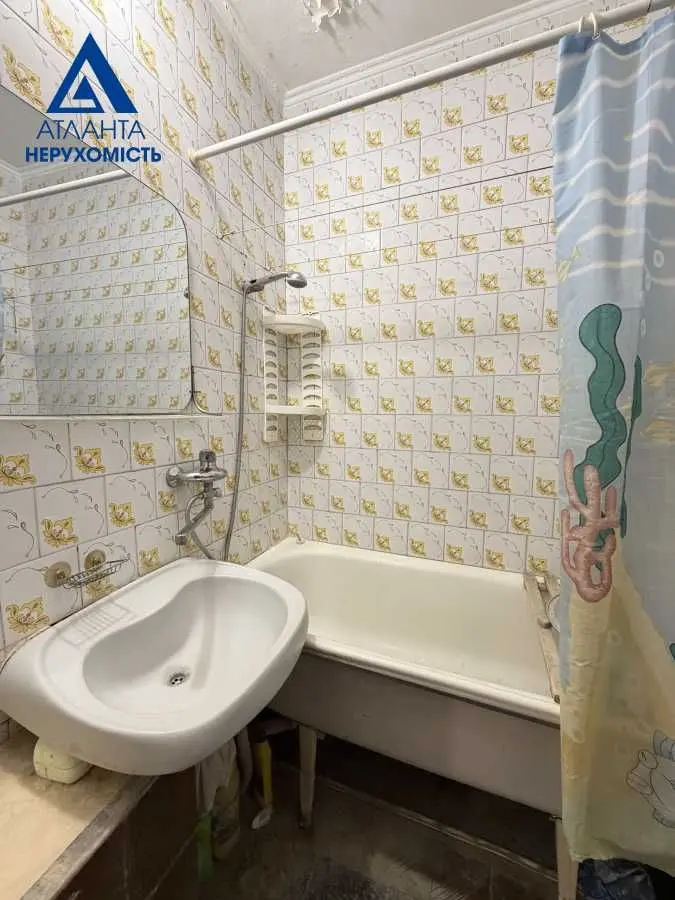 Фото Selling a 3-room apartment, 65 sq.m., Hetmana Sahaidachnoho Street 26 Lutsk, price: 65000 USD, code 7439
