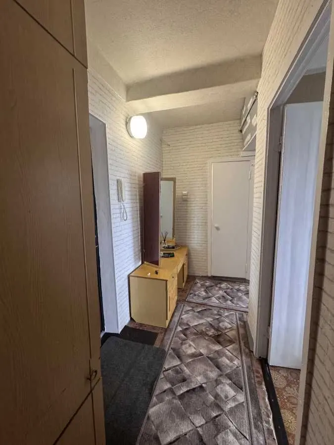 Фото Зняти 3 кімнатну квартиру, Машинобудівників вул.  Чабани в довгострокову оренду, ціна: 15000 UAH, код 7444