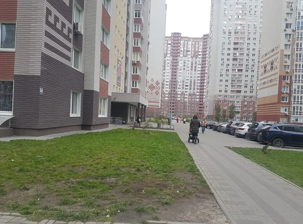 Фото Rent a retail space, Borysa Hmyri Street 14А Kyiv for long-term rent, price: 100000 UAH, code 7453