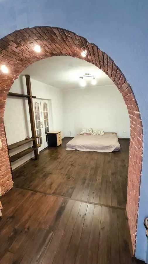 Фото Selling a 1-room apartment, 45.7 sq.m., Volodymyra Monomakha Street (Moskovska Street) 63 Dnipro, price: 39000 USD, code 7456