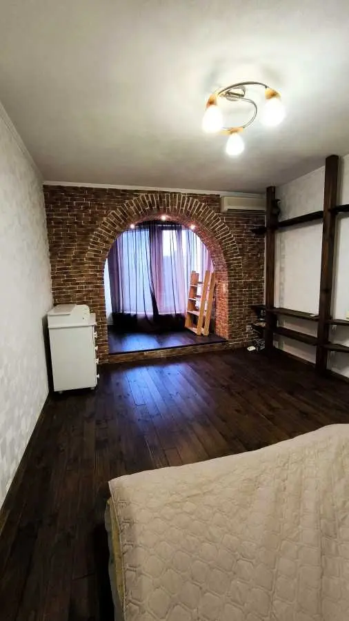 Фото Selling a 1-room apartment, 45.7 sq.m., Volodymyra Monomakha Street (Moskovska Street) 63 Dnipro, price: 39000 USD, code 7456