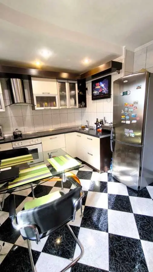 Фото Selling a 1-room apartment, 45.7 sq.m., Volodymyra Monomakha Street (Moskovska Street) 63 Dnipro, price: 39000 USD, code 7456