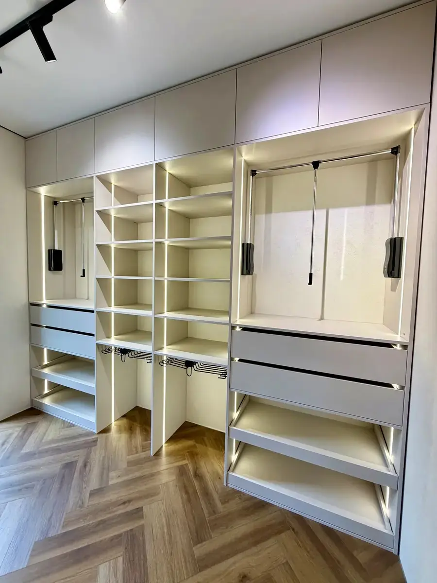 Фото Продаю будинок, 140 кв. м, 94-а Садова вул.  Київ, ціна: 320000 $, код 7457