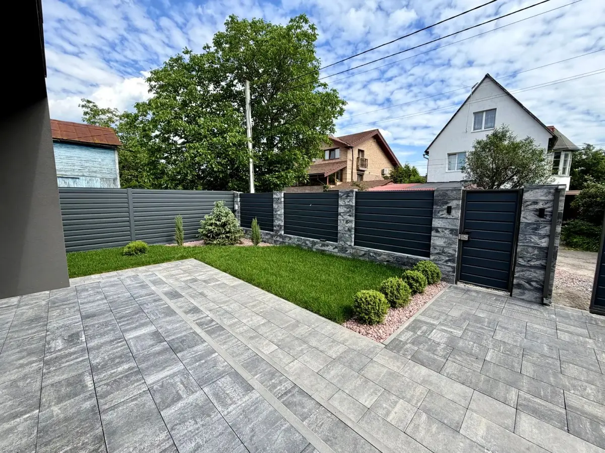 Фото Продаю будинок, 140 кв. м, 94-а Садова вул.  Київ, ціна: 320000 $, код 7457