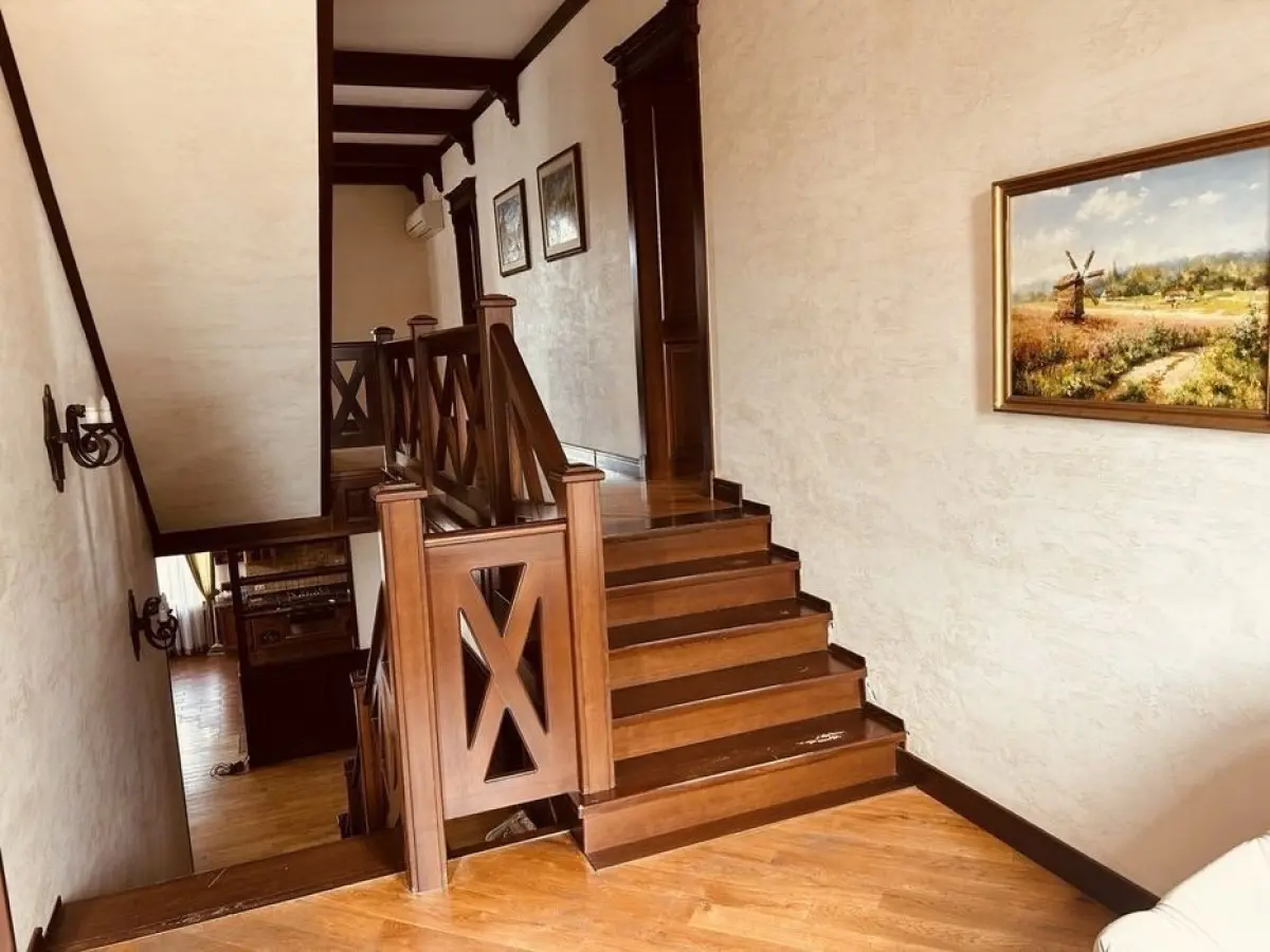Фото Selling a house, 544 sq.m., Lisna Street  Dmytrivka, price: 500000 $, code 7458