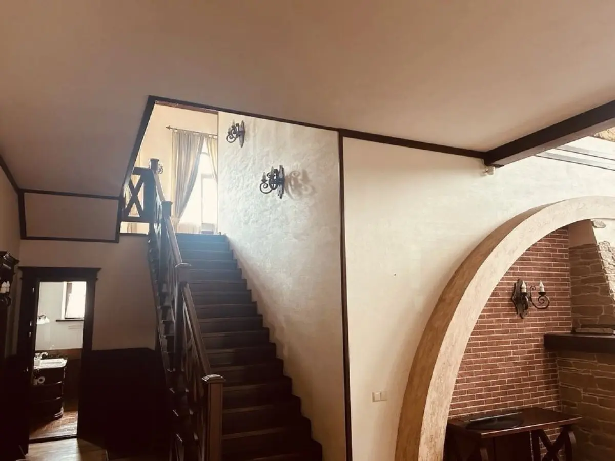 Фото Selling a house, 544 sq.m., Lisna Street  Dmytrivka, price: 500000 $, code 7458