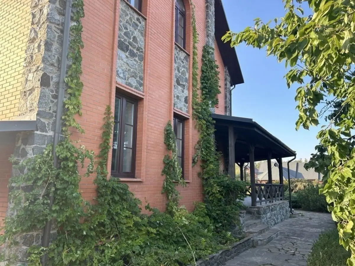 Фото Selling a house, 544 sq.m., Lisna Street  Dmytrivka, price: 500000 $, code 7458