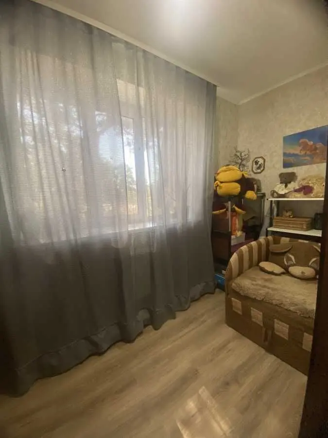 Фото Продаю 2 кімнатну квартиру, 42.5 кв. м, Северинівська вул. (Жовтнева) 154в Ірпінь, ціна: 60000 USD, код 7461