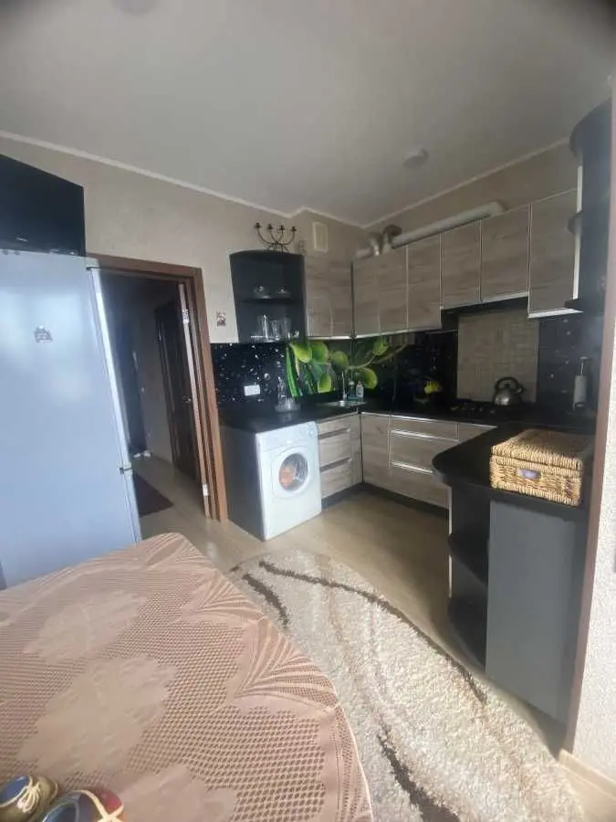 Фото Продаю 2 кімнатну квартиру, 42.5 кв. м, Северинівська вул. (Жовтнева) 154в Ірпінь, ціна: 60000 USD, код 7461