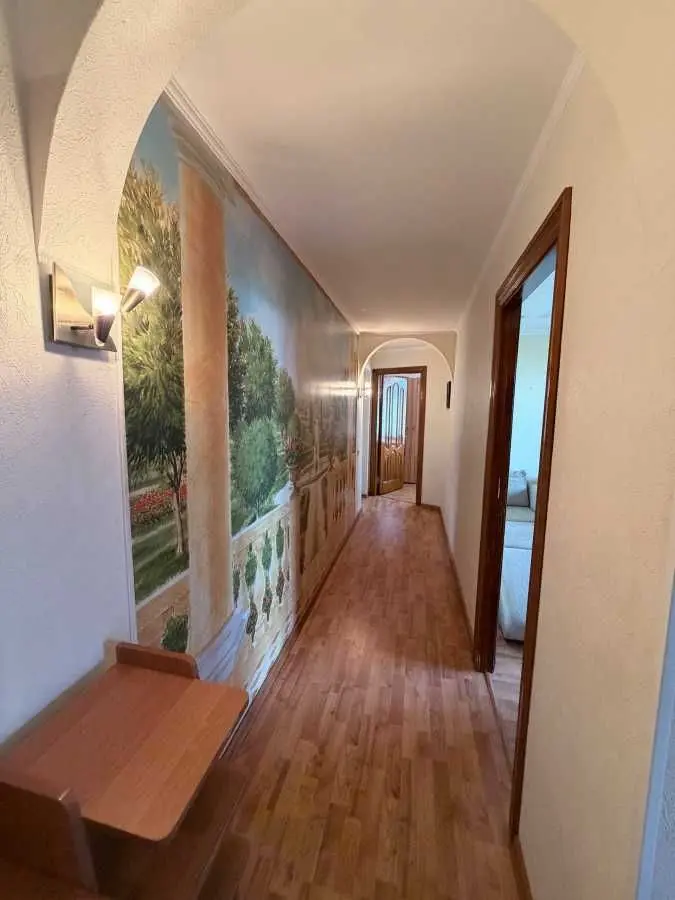 Фото Зняти 3 кімнатну квартиру, Ігорівська вул.  Київ в довгострокову оренду, ціна: 25000 UAH, код 7462