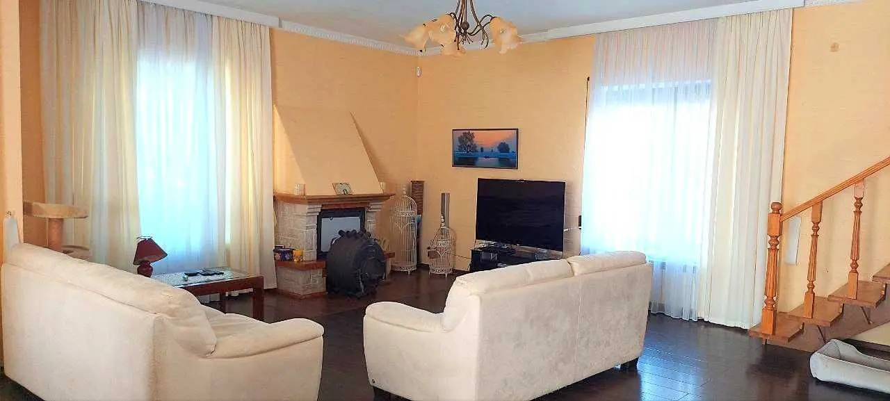 Фото Selling a house, 170 sq.m., Varshavska Street (Pushkina Street)  Makariv, price: 249900 USD, code 7464