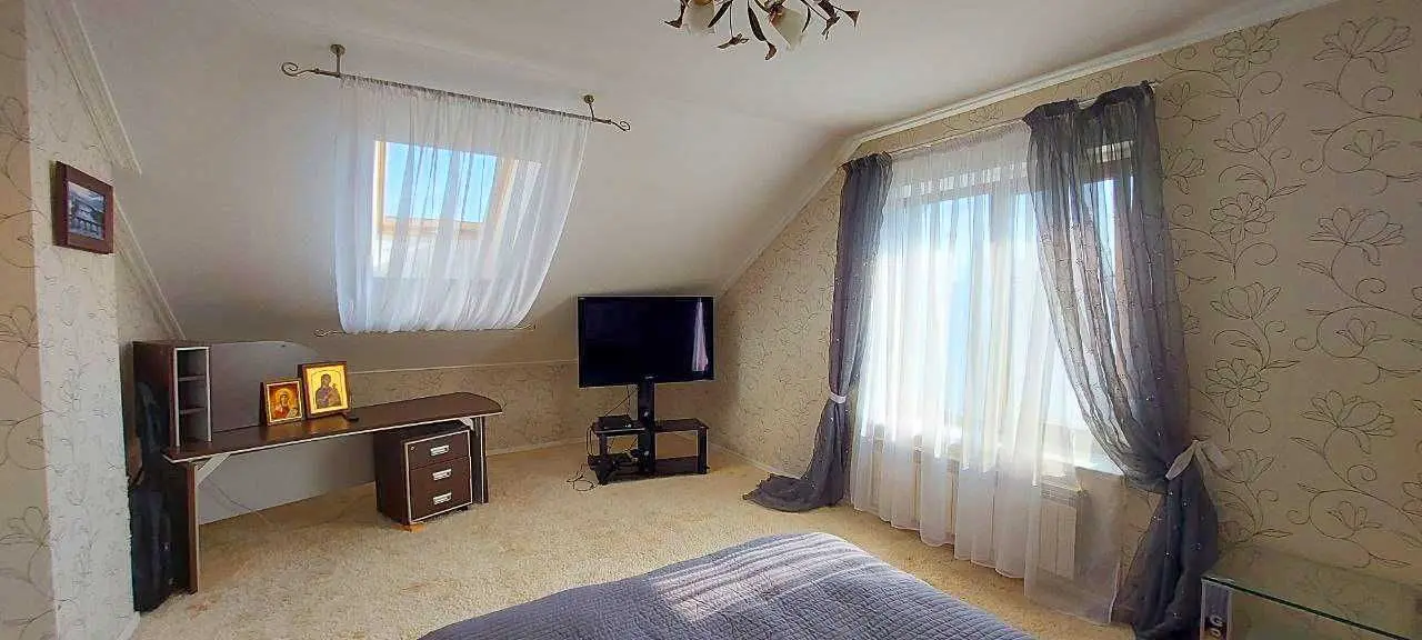Фото Selling a house, 170 sq.m., Varshavska Street (Pushkina Street)  Makariv, price: 249900 USD, code 7464