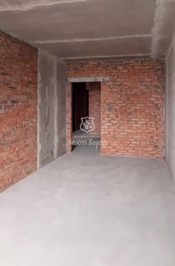 Фото Selling a 2-room apartment, 82.74 sq.m., Yevhena Sverstiuka Street  Kyiv, price: 109000 USD, code 7469