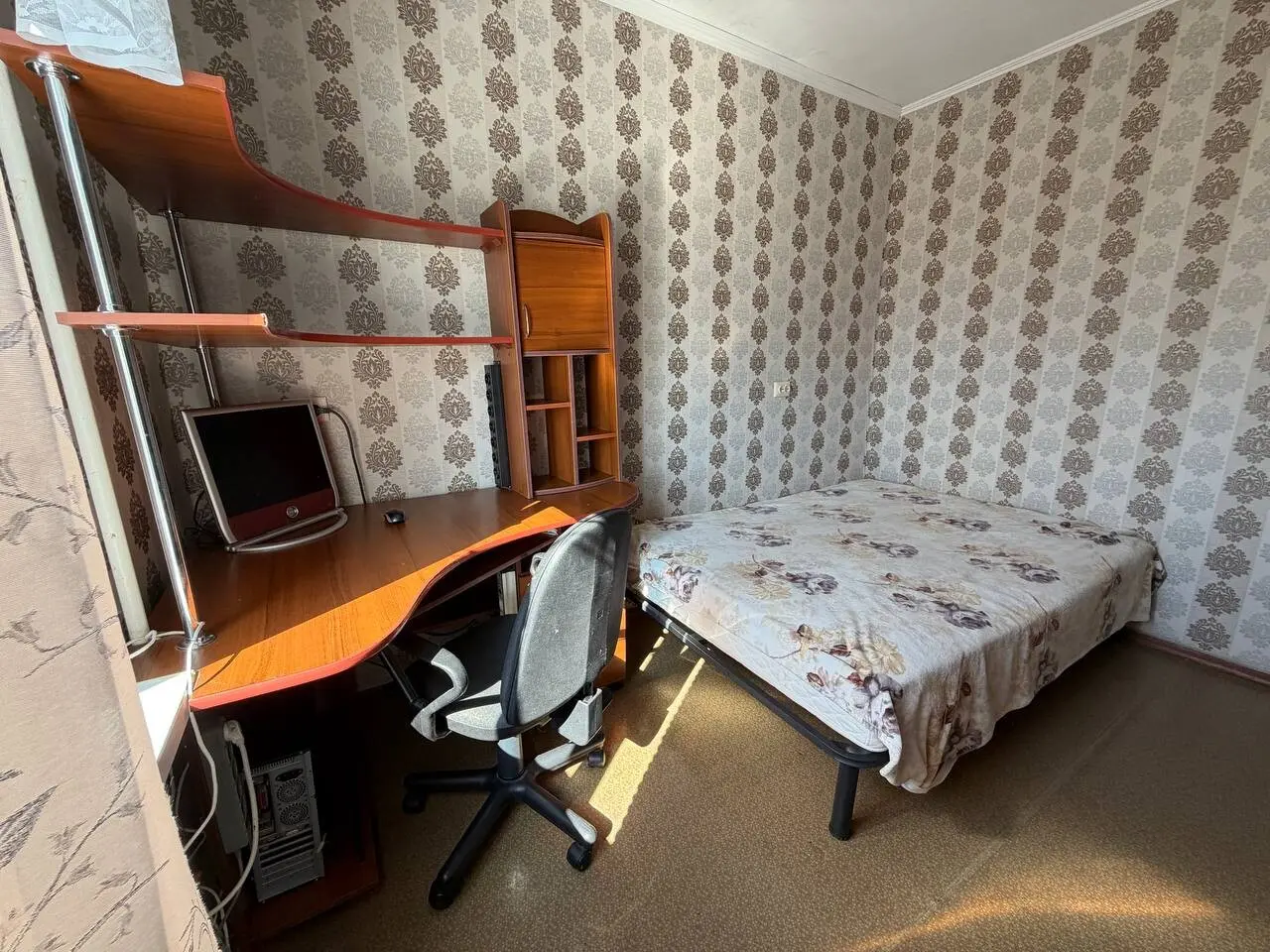 Фото Зняти 3 кімнатну квартиру, Ревуцького вул. 36/2 Київ в довгострокову оренду, ціна: 14000 грн, код 7470