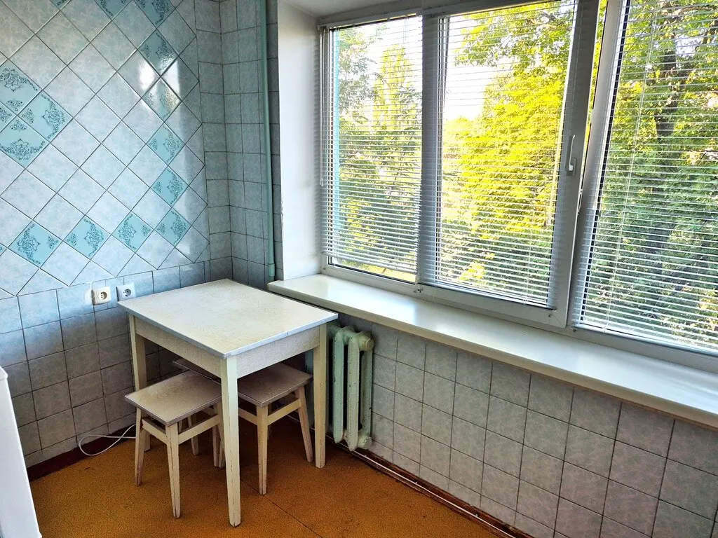 Фото Зняти 2 кімнатну квартиру, Юності вул. 4 Київ в довгострокову оренду, ціна: 11000 грн, код 7472