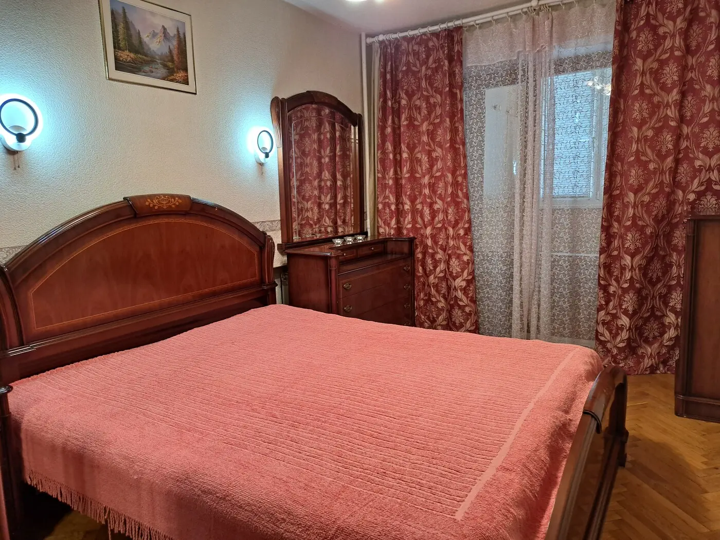 Фото Зняти 4 кімнатну квартиру, Мечникова вул. 18 Київ в довгострокову оренду, ціна: 35000 грн, код 7474
