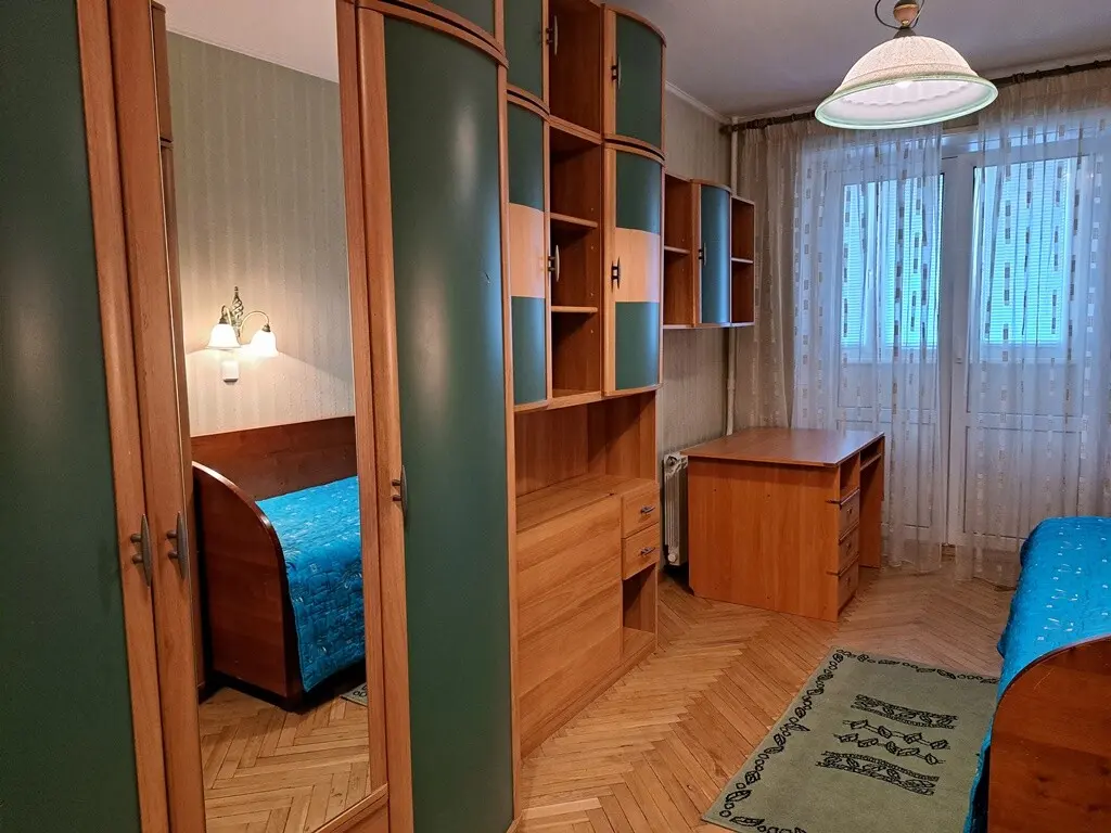 Фото Зняти 4 кімнатну квартиру, Мечникова вул. 18 Київ в довгострокову оренду, ціна: 35000 грн, код 7474