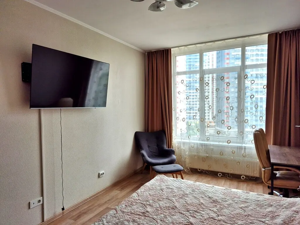 Фото Продаю 1-комнатную квартиру, 39 кв. м, Ованеса Туманяна ул. 3 Киев, цена: 85000 $, код 7475