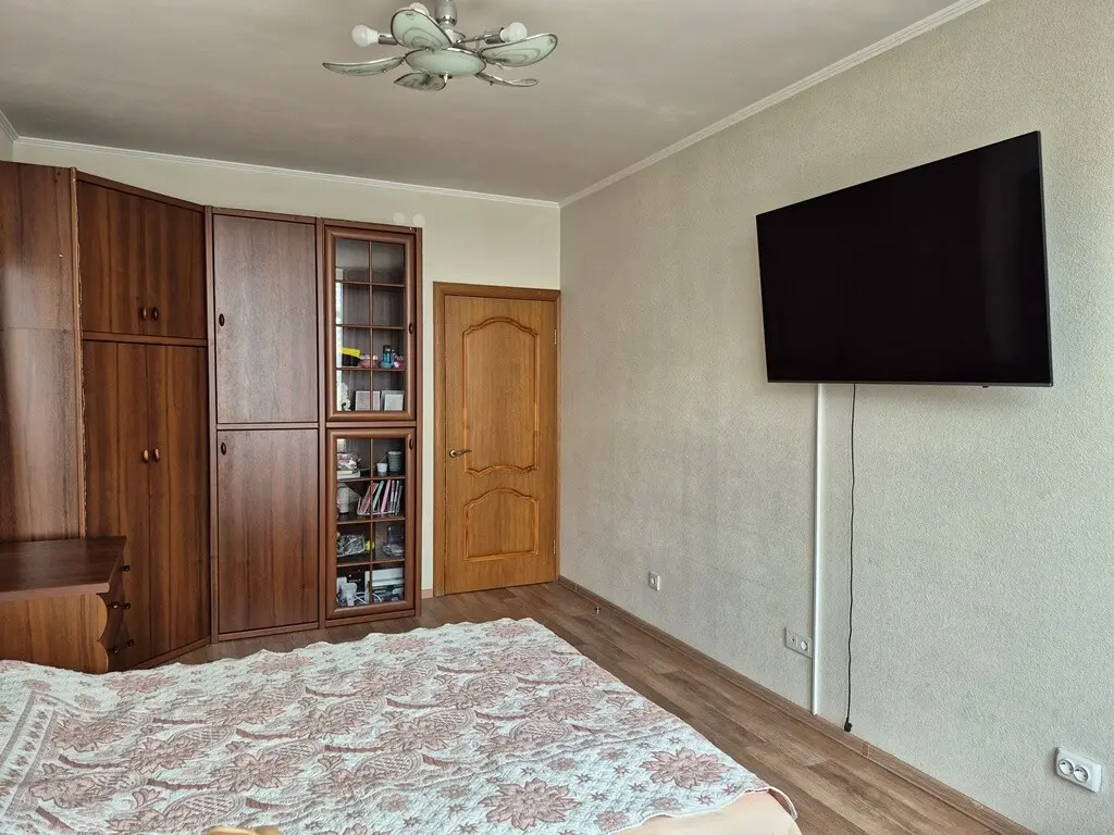 Фото Продаю 1-комнатную квартиру, 39 кв. м, Ованеса Туманяна ул. 3 Киев, цена: 85000 $, код 7475