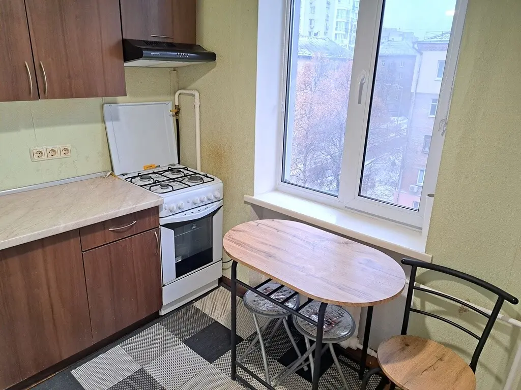 Фото Зняти 1 кімнатну квартиру, Сергія Берегового вул. (Мартиросяна) 22 Київ в довгострокову оренду, ціна: 12000 грн, код 7476