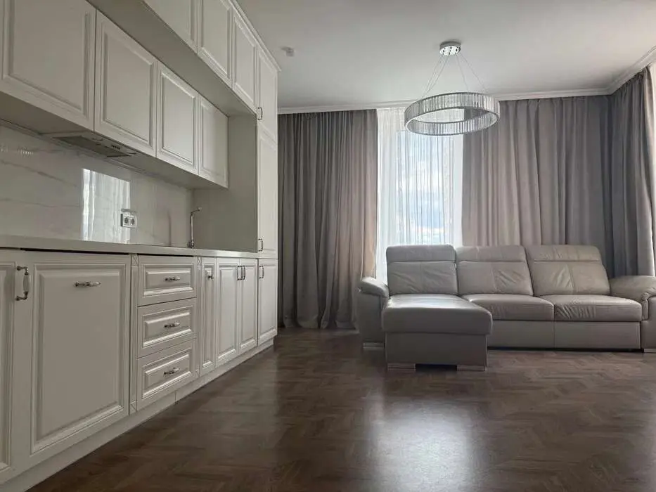 Фото Продаю 2 кімнатну квартиру, 85 кв. м, Дніпровська набережна  Київ, ціна: 195000 $, код 7486