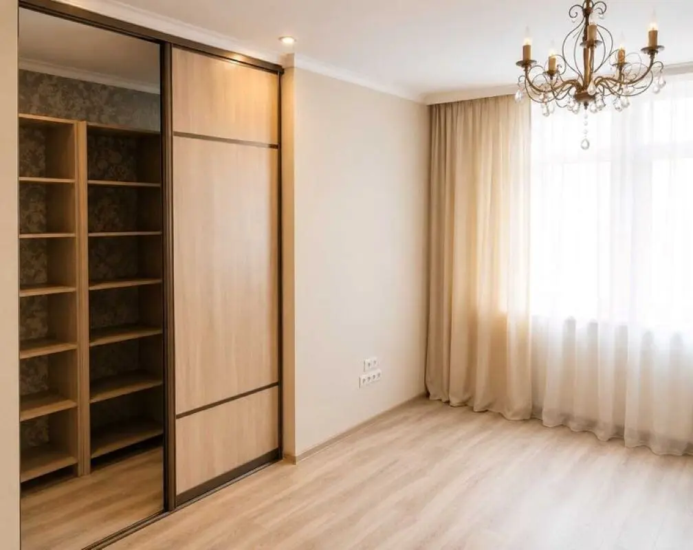 Фото Продаю 2 кімнатну квартиру, 95 кв. м, Анни Ахматової вул. 22 Київ, ціна: 165000 $, код 7491