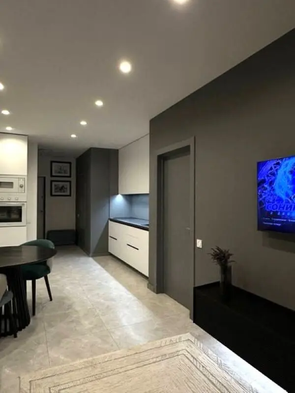 Фото Продаю 1-комнатную квартиру, 50 кв. м, Заречная ул.  Киев, цена: 123000 $, код 7492
