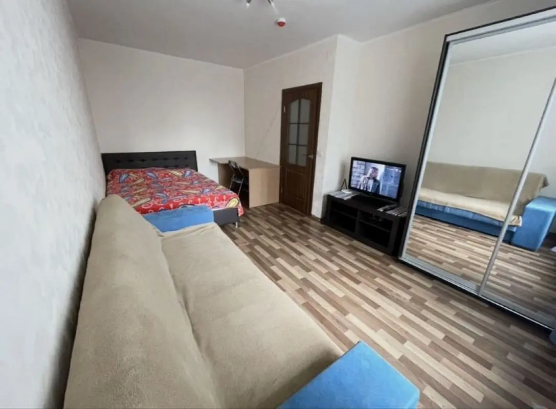 Фото Продаю 1-комнатную квартиру, 36 кв. м, Бориса Гмыри ул. 10/40 Киев, цена: 67000 $, код 7493