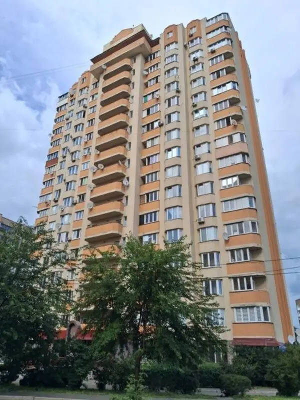 Фото Продаю 1-комнатную квартиру, 40 кв. м, Алматинская ул. (Алма-Атинская) 39 Киев, цена: 58000 $, код 7498
