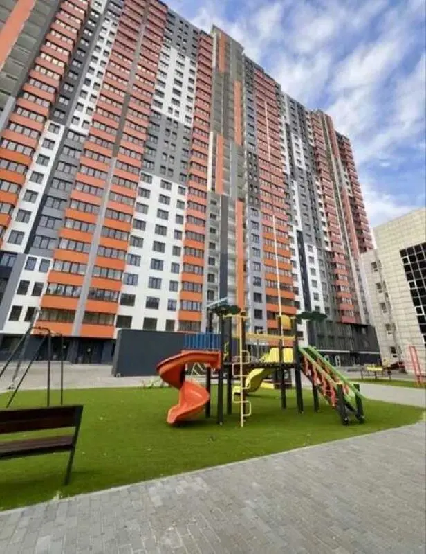 Фото Продаю 1-комнатную квартиру, 41 кв. м, Владимира Сосюры ул. 6 Киев, цена: 41000 $, код 7501