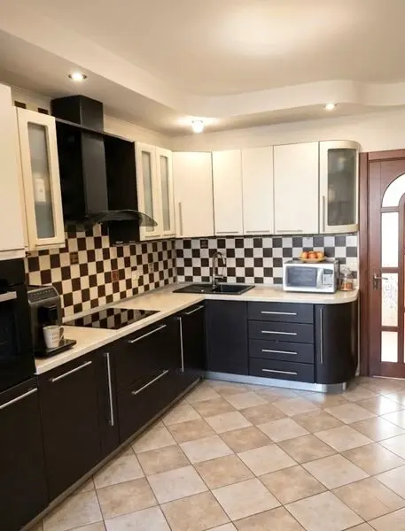 Фото Продаю 3 кімнатну квартиру, 102 кв. м, Лісківська вул. 28 Київ, ціна: 92000 $, код 7502