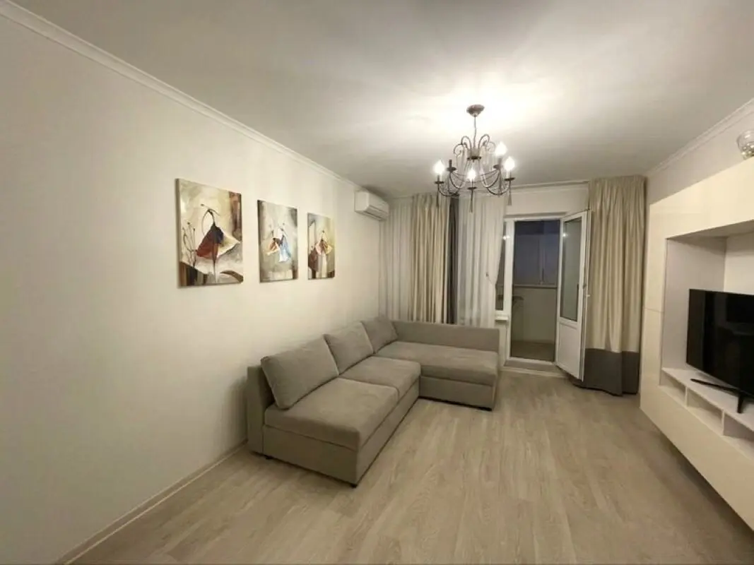 Фото Selling a 2-room apartment, 75 sq.m., Mykoly Zakrevskoho Street (Myloslavska Street)  Kyiv, price: 87000 $, code 7504