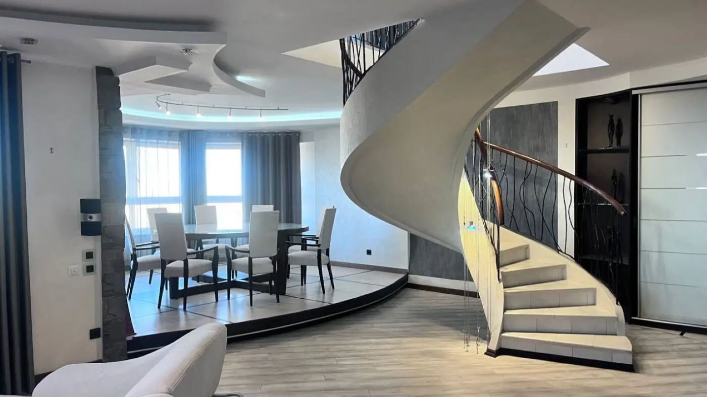 Фото Продаю 4 кімнатну квартиру, 181 кв. м, Анни Ахматової вул. 13 Київ, ціна: 199000 $, код 7514