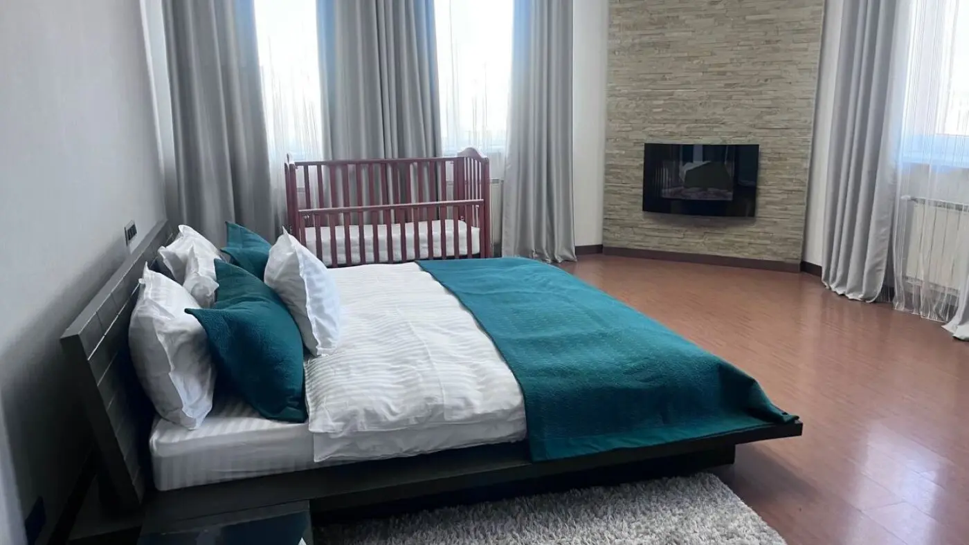 Фото Продаю 4 кімнатну квартиру, 181 кв. м, Анни Ахматової вул. 13 Київ, ціна: 199000 $, код 7514