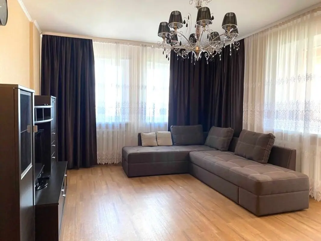 Фото Продаю 3 кімнатну квартиру, 117 кв. м, Анни Ахматової вул. 13 Київ, ціна: 150000 $, код 7522