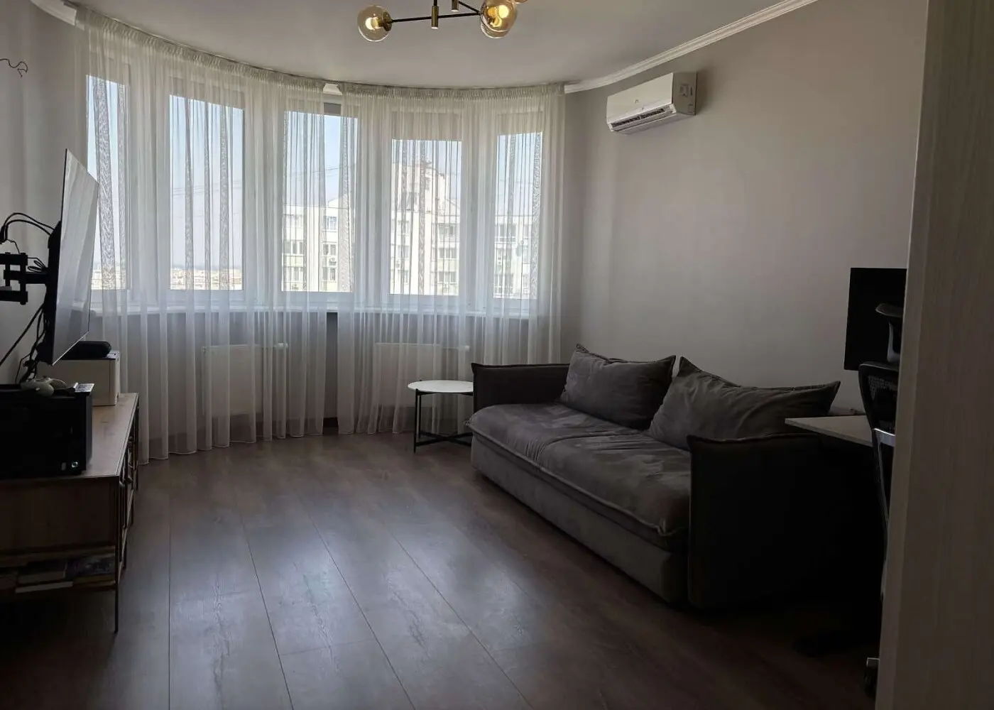 Фото Продаю 2 кімнатну квартиру, 77 кв. м, Єлизавети Чавдар вул. 11 Київ, ціна: 155000 $, код 7530