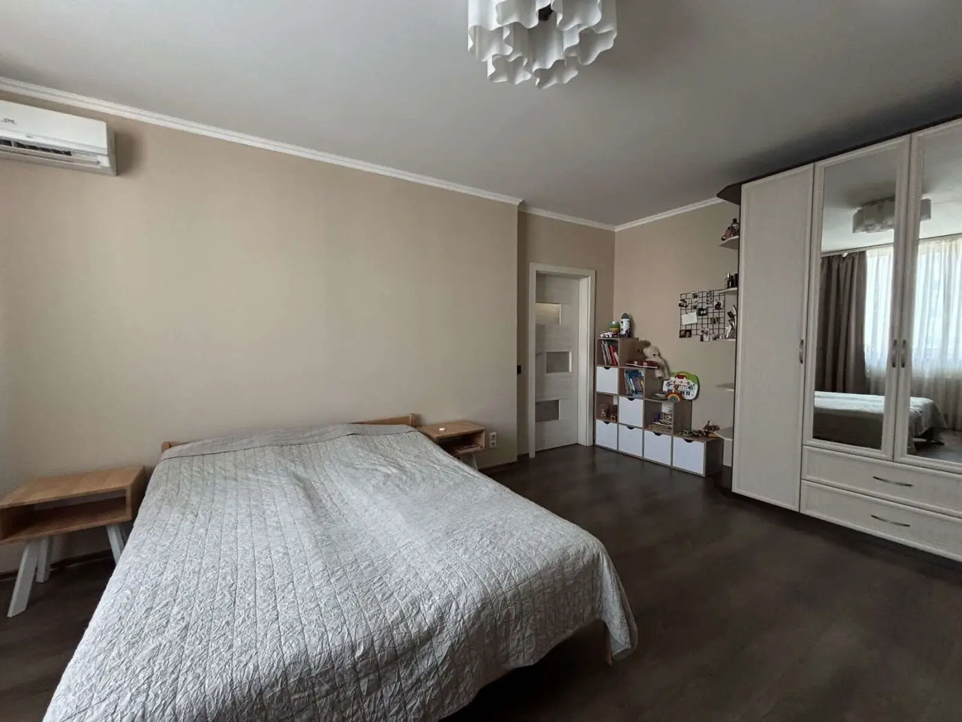 Фото Продаю 2 кімнатну квартиру, 77 кв. м, Єлизавети Чавдар вул. 11 Київ, ціна: 155000 $, код 7530
