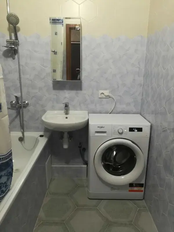 Фото Зняти 1 кімнатну квартиру, Вишняківська вул.  Київ в довгострокову оренду, ціна: 12000 грн, код 7538