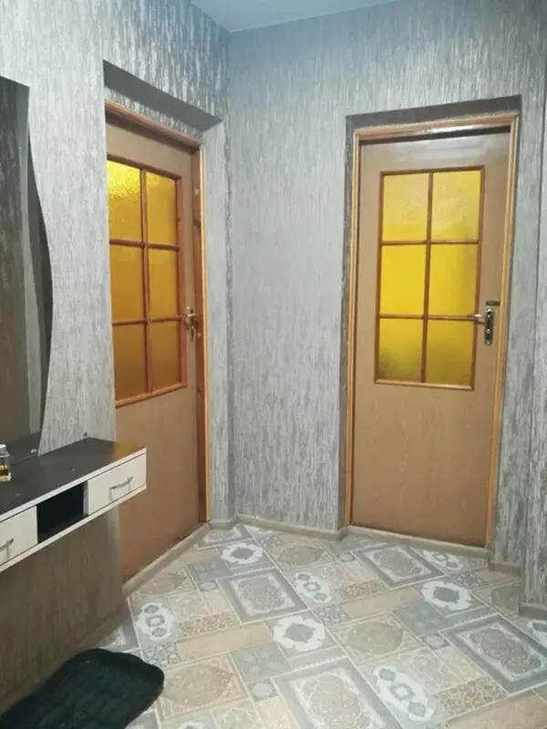 Фото Зняти 1 кімнатну квартиру, Вишняківська вул.  Київ в довгострокову оренду, ціна: 12000 грн, код 7538