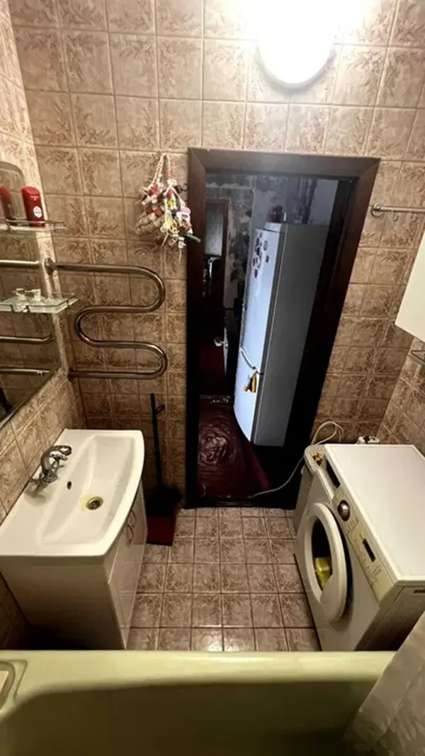Фото Продаю 2 кімнатну квартиру, 55 кв. м, Драгоманова вул. 23а Київ, ціна: 60000 $, код 7544