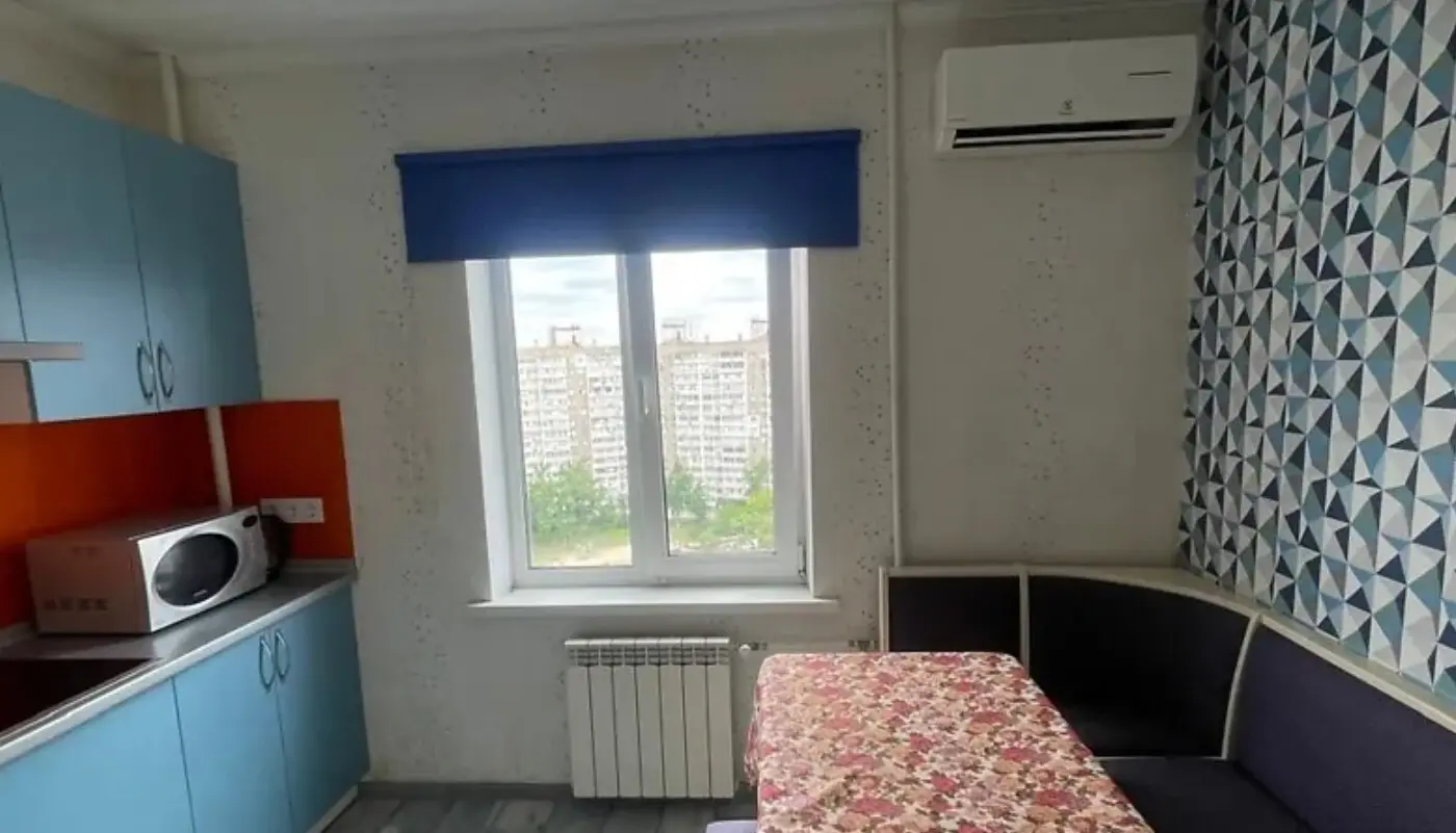 Фото Зняти 1 кімнатну квартиру, Тростянецька вул. 7 Київ в довгострокову оренду, ціна: 12000 грн, код 7547