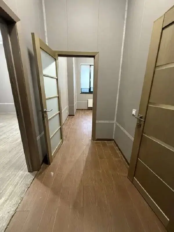 Фото Rent an office, Zavalna Street  Kyiv for long-term rent, price: 16000 грн, code 7550