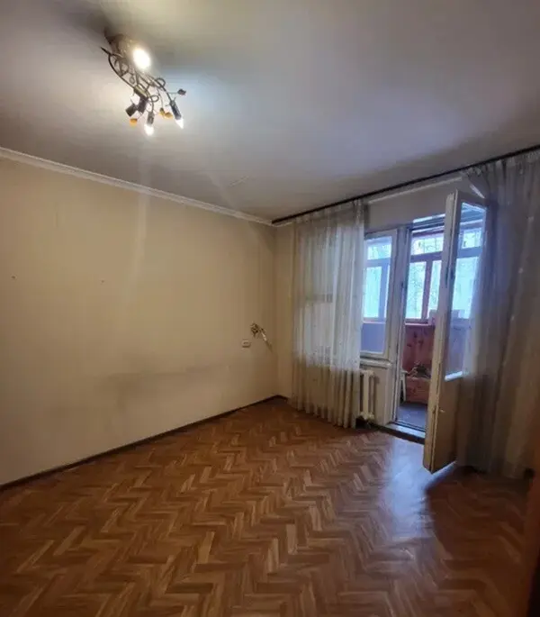 Фото Продаю 2 кімнатну квартиру, 44 кв. м, Остафія Дашкевича вул. (Курнатовського) 4а Київ, ціна: 56000 $, код 7553