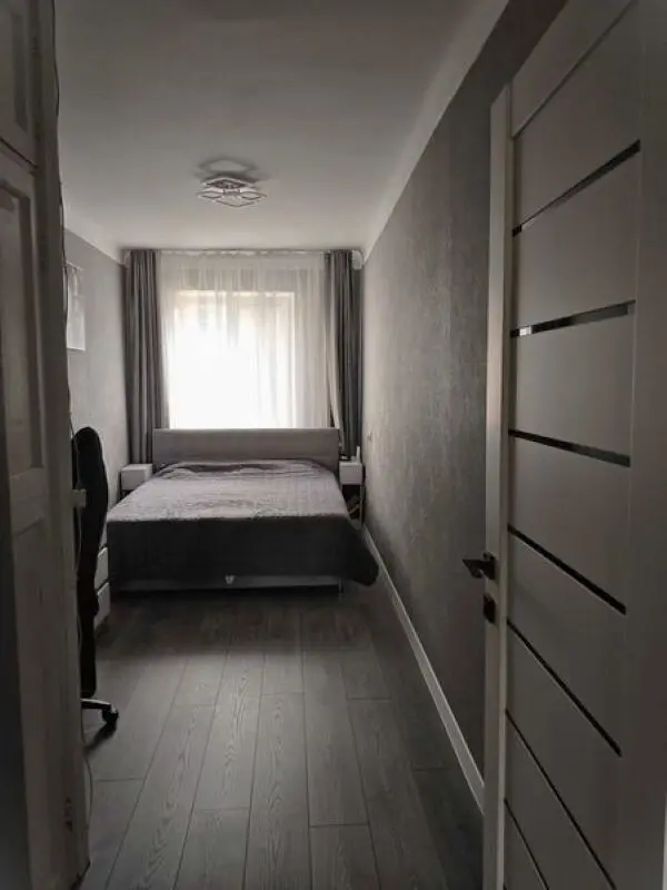 Фото Selling a 2-room apartment, 47 sq.m., Pryvokzalna Street 12/1 Kyiv, price: 72000 $, code 7556