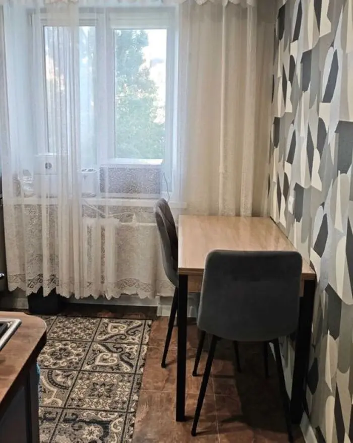 Фото Selling a 2-room apartment, 47 sq.m., Pryvokzalna Street 12/1 Kyiv, price: 72000 $, code 7556