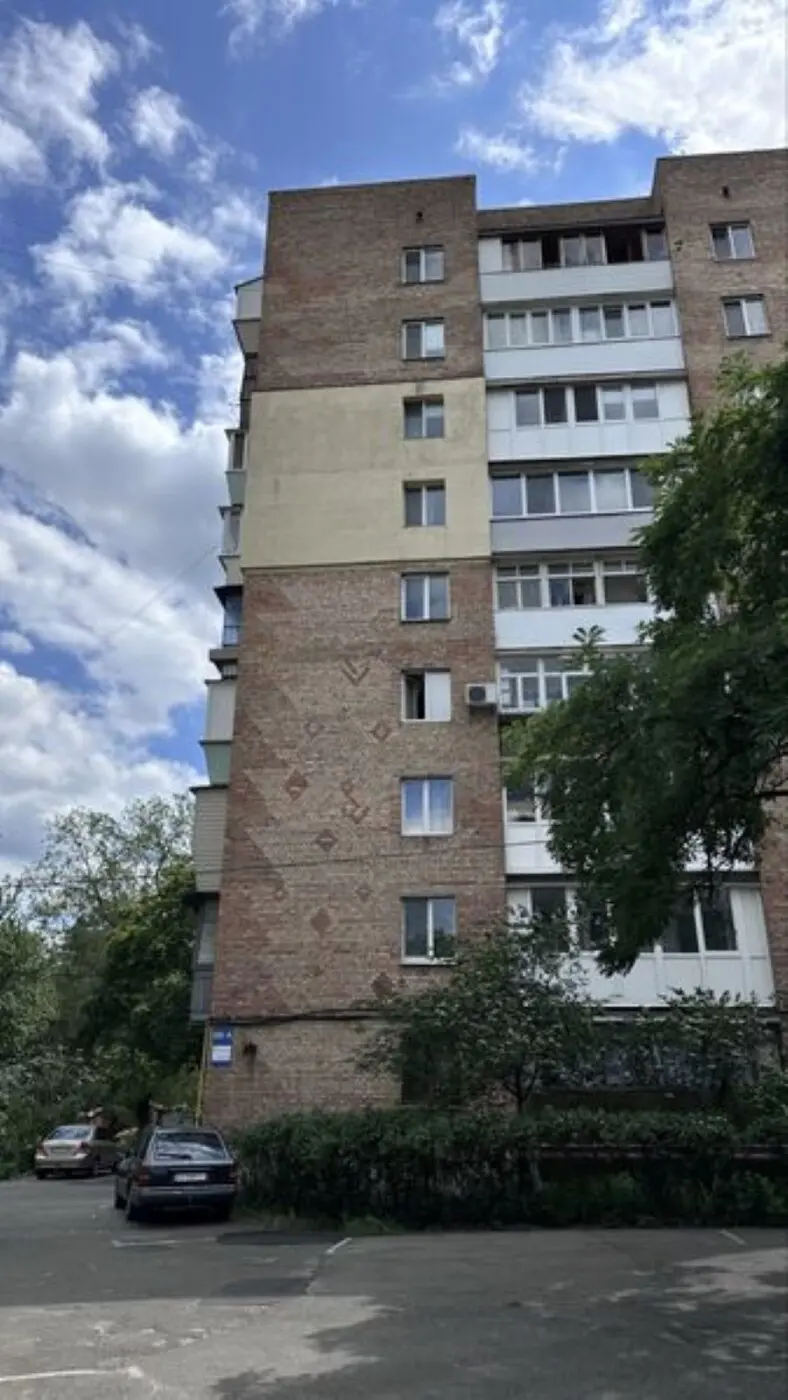 Фото Selling a 2-room apartment, 43 sq.m., Almatynska Street (Alma-Atynska Street) 68 Kyiv, price: 60000 $, code 7557