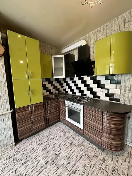 Фото Selling a 1-room apartment, 44 sq.m., Radystiv Lane  Kyiv, price: 76000 $, code 7560