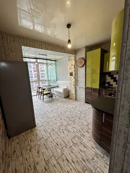 Фото Selling a 1-room apartment, 44 sq.m., Radystiv Lane  Kyiv, price: 76000 $, code 7560
